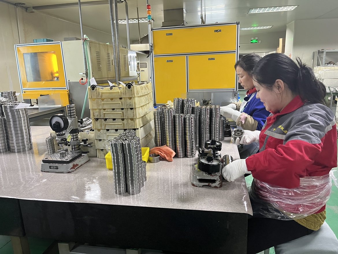 如何防止機（jī）床主軸角（jiǎo）接觸軸承生鏽？